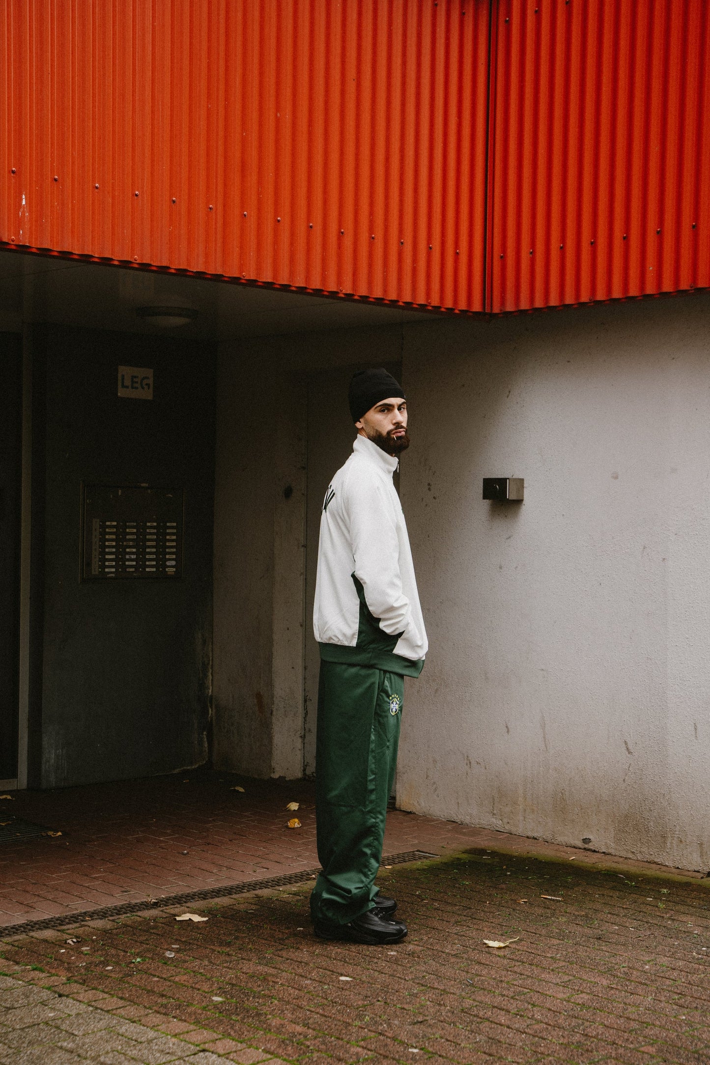 ziz tracksuit