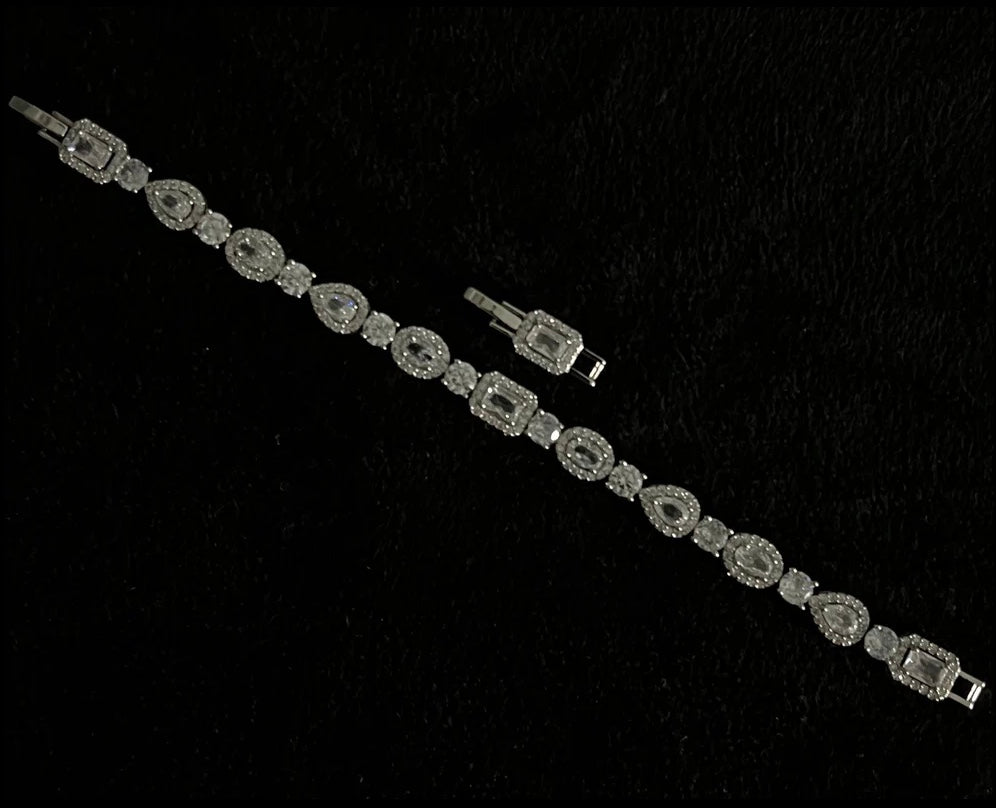 bracelet crystal " DROP "