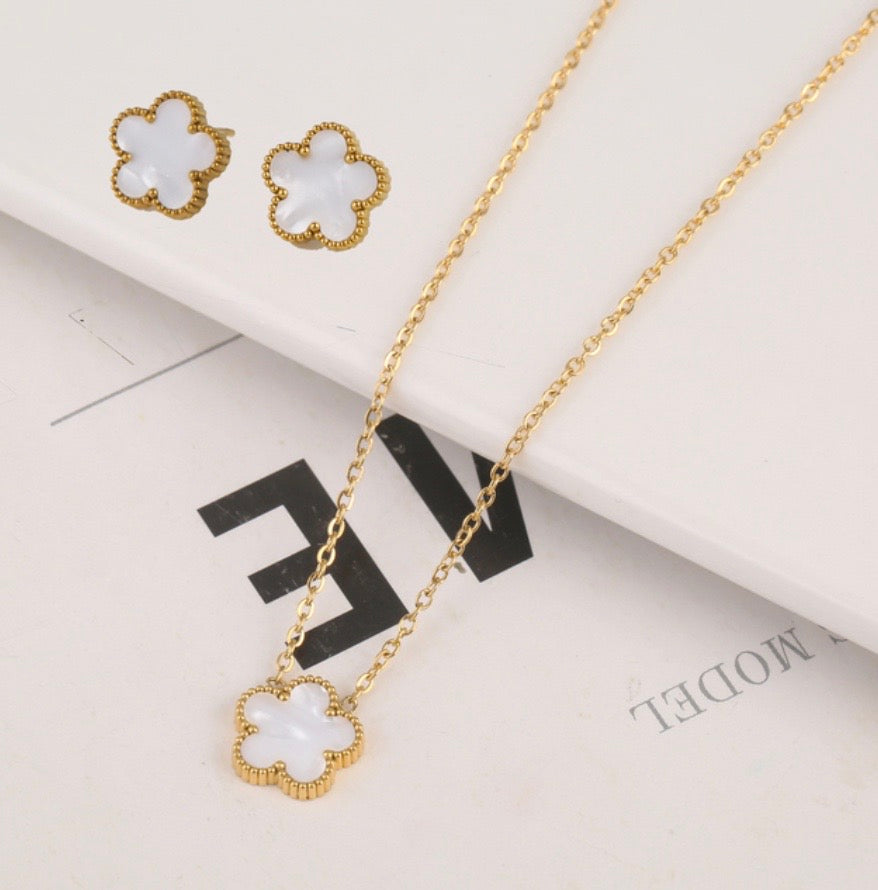 Bijoux couleur or inoxydable