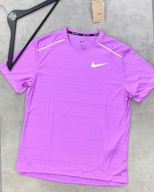T-shirt swoosh ( 1 acheter = 1 offert )