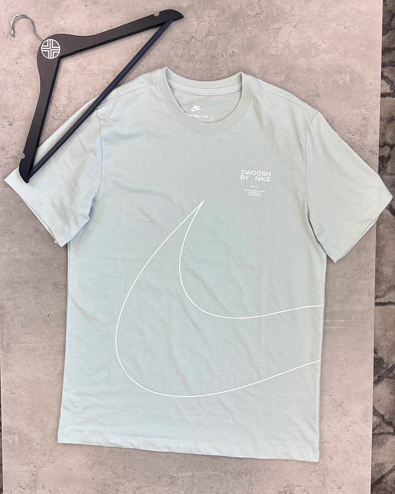 T-shirt swoosh ( 1 acheter = 1 offert )