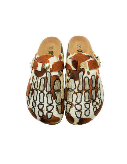 CLOGS