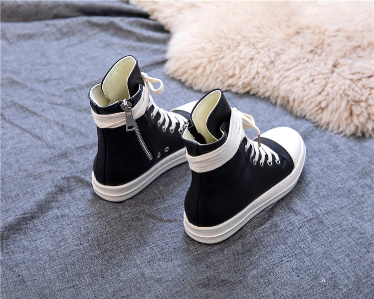 Loafer : chaussure montante