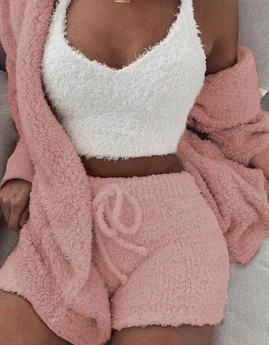 Ensemble pyjama velour + manteau offert