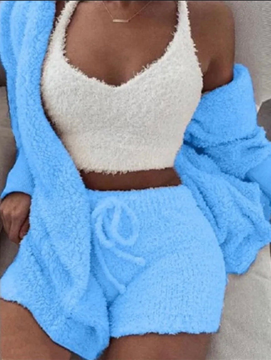 Ensemble pyjama velour + manteau offert