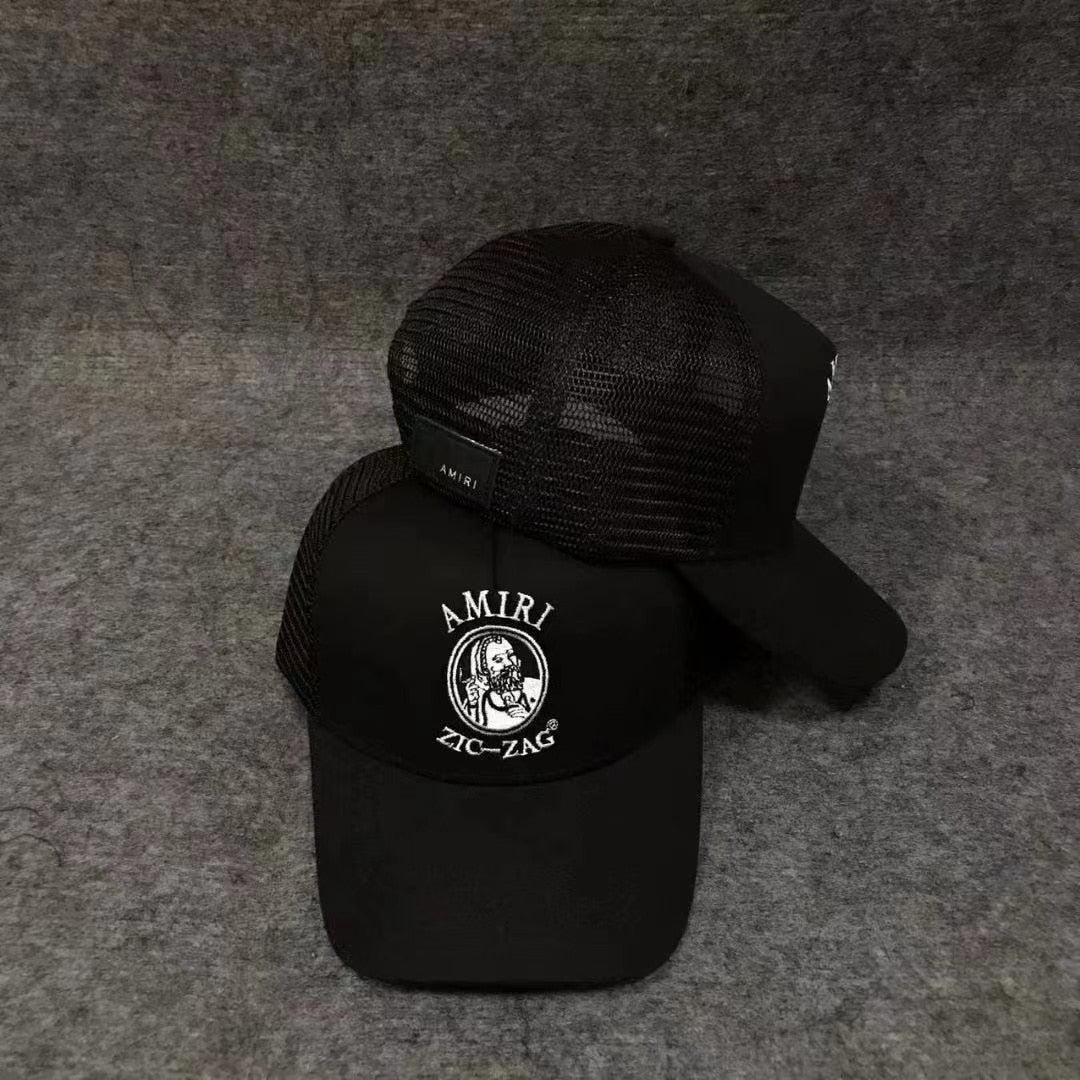 Casquette ajustable