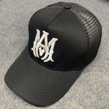 Casquette ajustable