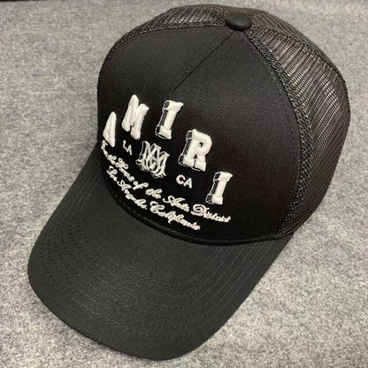 Casquette ajustable
