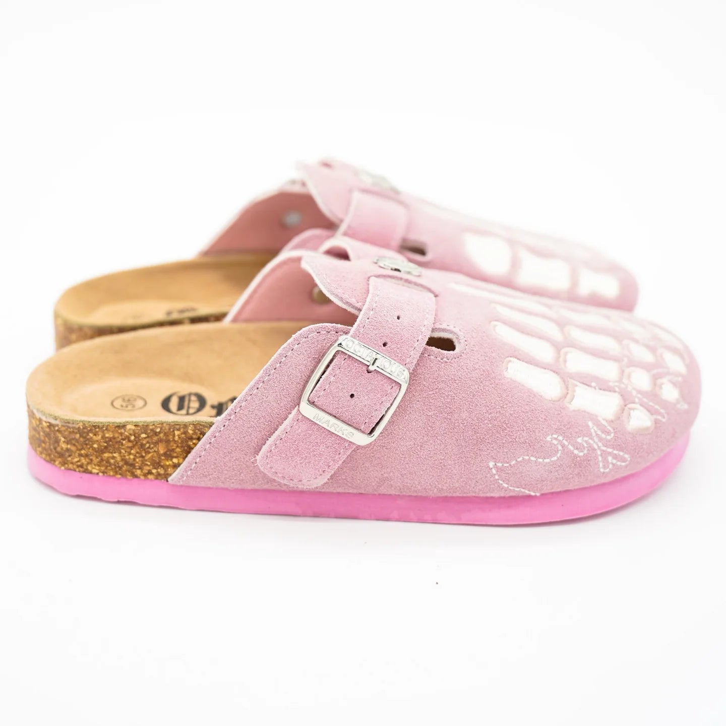 CLOGS